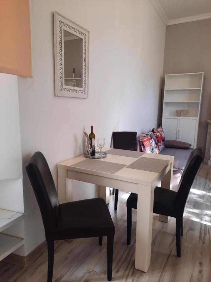 Apartman Matty V Tichom Dvore Priamo V Centre Братислава Экстерьер фото